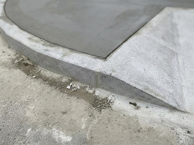 Construcción de aceras y mejora de accesibilidad urbana en Vigo - Imagen 1